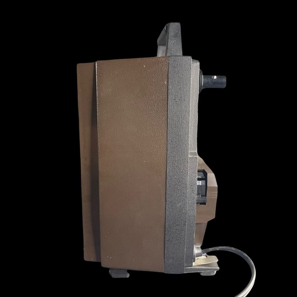 Vintage GAF 2388 Dual 8 Super 8mm Film Projector Model 438-M2 - Picture 9 of 12